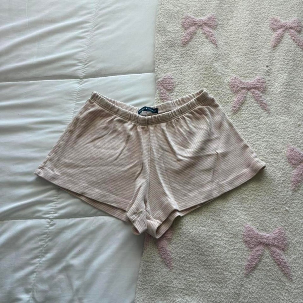 Brandy Melville Striped shorts pink and white